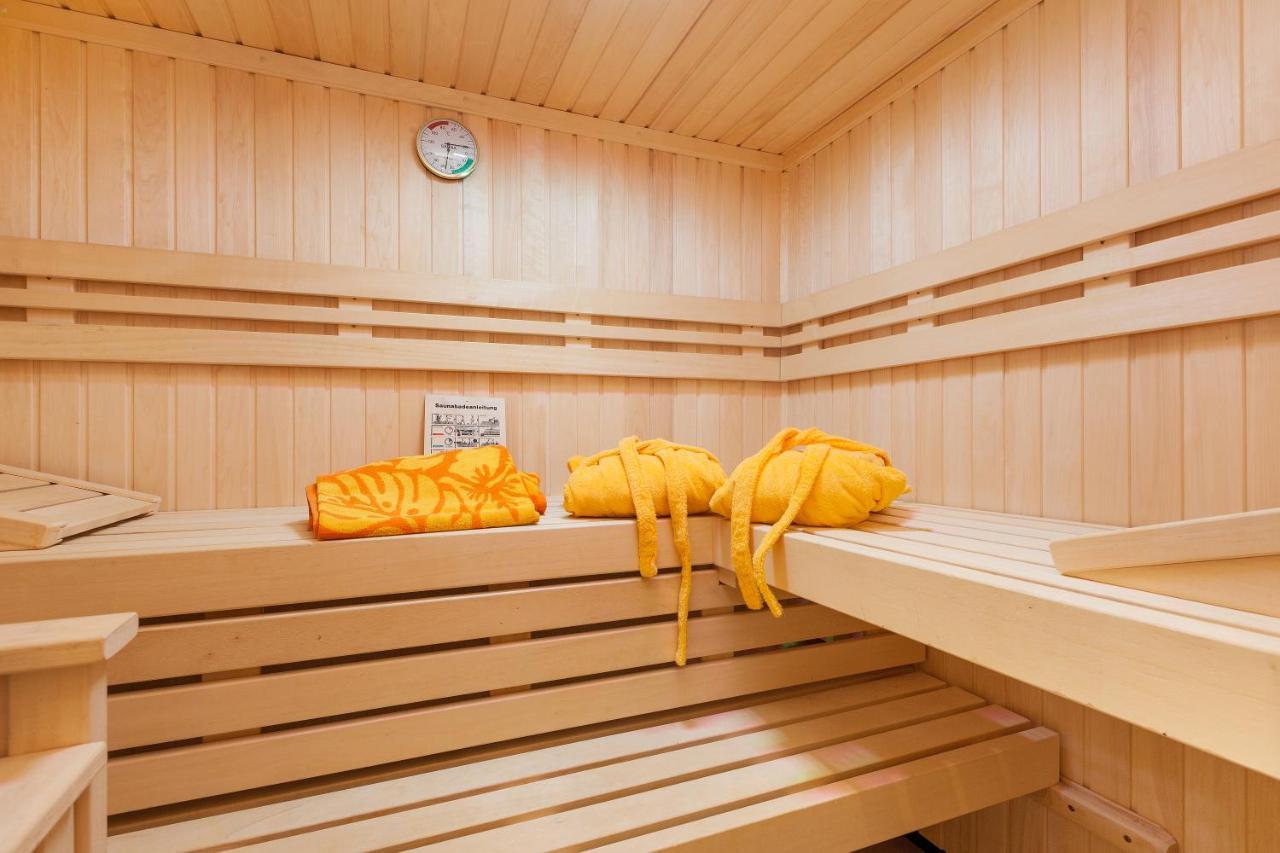 Direkt Am Strand Mit Meerblick Und Sauna - Fewo Strandidyll Binz Exterior photo